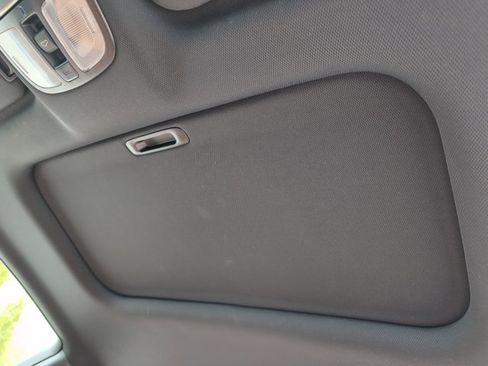 Used 2015 Hyundai Genesis 3.8 image 12