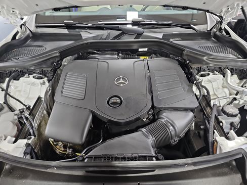 Certified 2026 Mercedes-Benz GLC 300 image 32