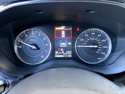 Used 2021 Subaru Crosstrek 2.5i Sport w/ Moonroof Package image 25