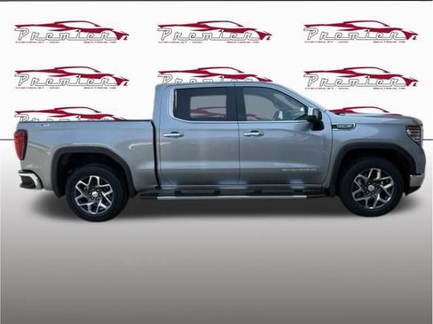 Used 2024 GMC Sierra 1500 SLT w/ SLT Premium Plus Package AWD/4WD image 8