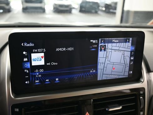 Used 2023 Lexus GX 460 Premium image 24