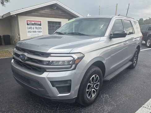 Used 2022 Ford Expedition XL AWD/4WD image 2