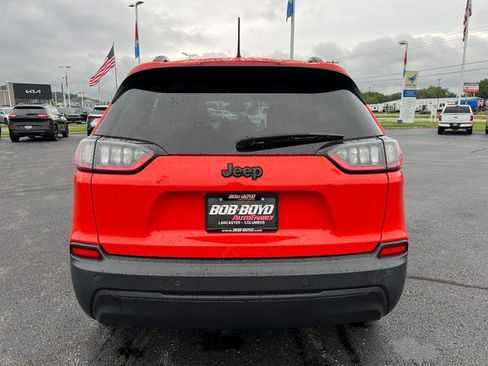 Used 2021 Jeep Cherokee Latitude Plus FWD image 6