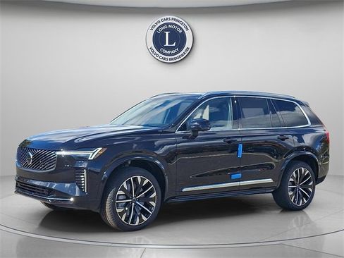 New 2026 Volvo XC90 B6 Ultra image 2