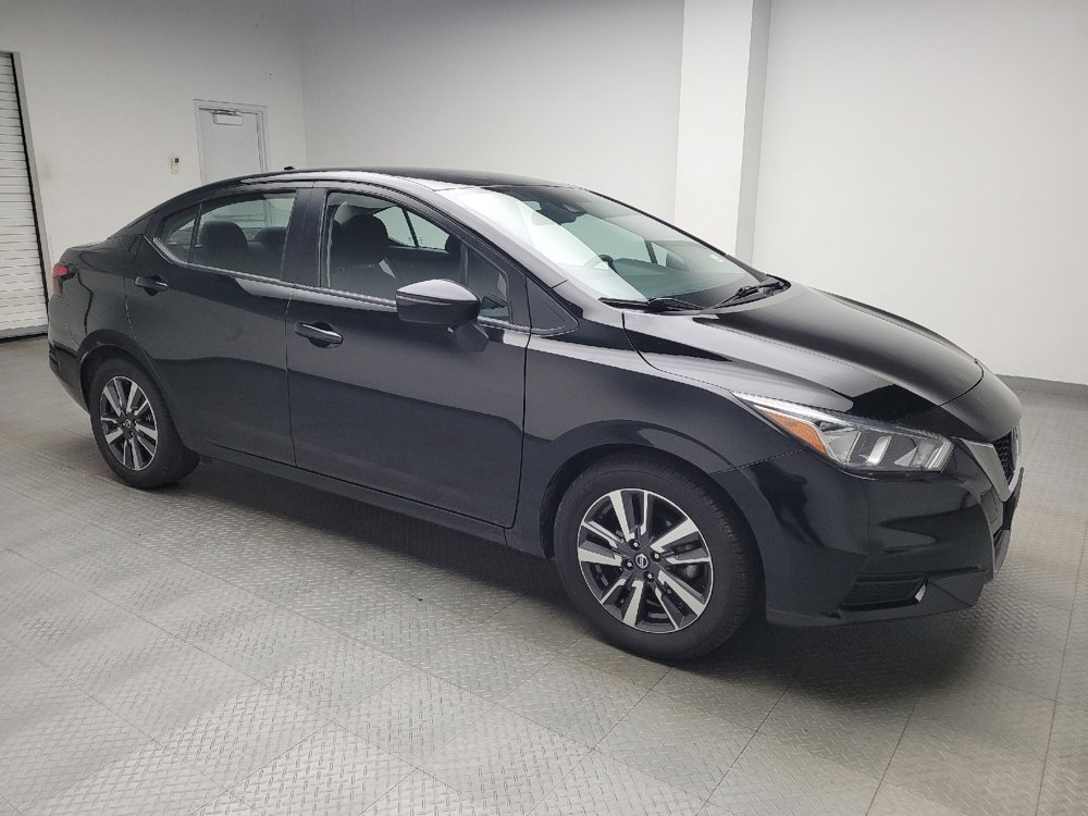 Used 2021 Nissan Versa SV FWD image 11