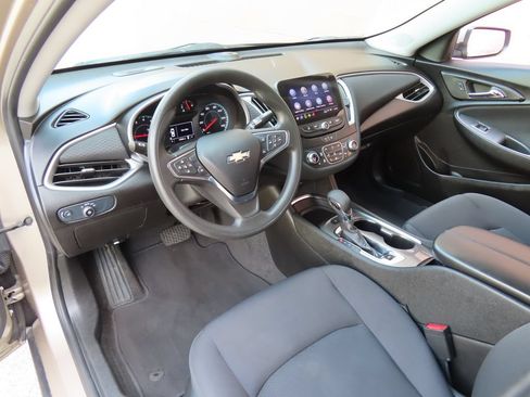 Certified 2024 Chevrolet Malibu LT FWD image 20