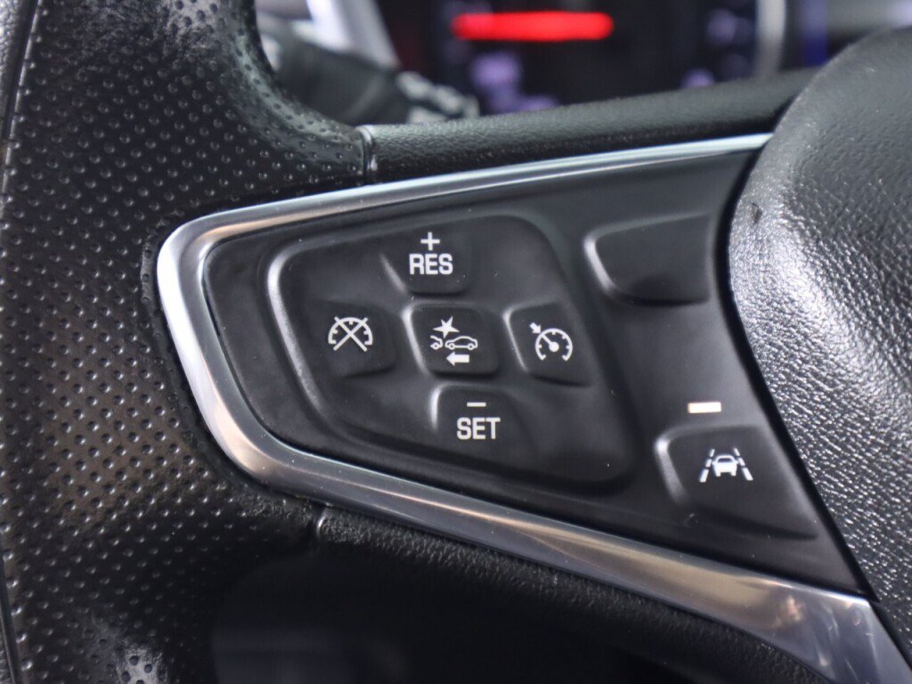 Used 2020 Chevrolet Equinox LT AWD/4WD image 12