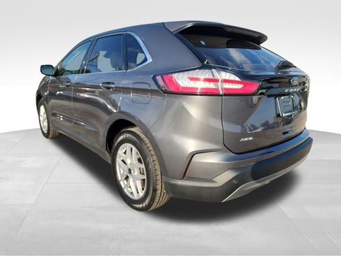 Used 2024 Ford Edge SEL image 6