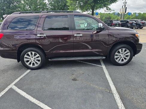 Used 2015 Toyota Sequoia Limited RWD image 7
