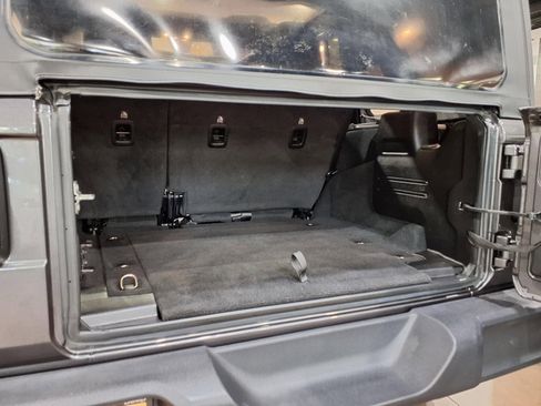 Used 2021 Jeep Wrangler Willys image 18
