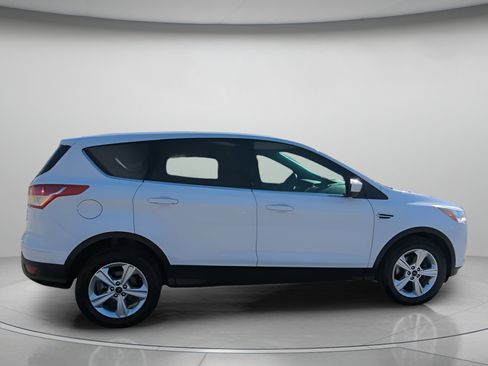 Used 2014 Ford Escape SE image 30