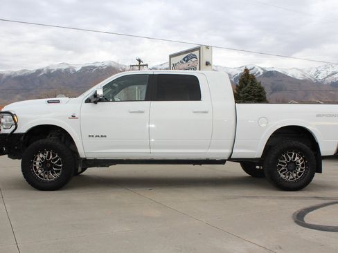 Used 2022 RAM 3500 Laramie image 38