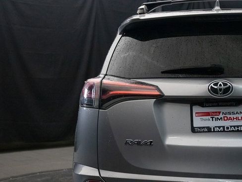 Used 2016 Toyota RAV4 XLE image 12