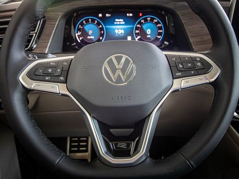 New 2026 Volkswagen Atlas SEL Premium R-Line AWD/4WD image 34