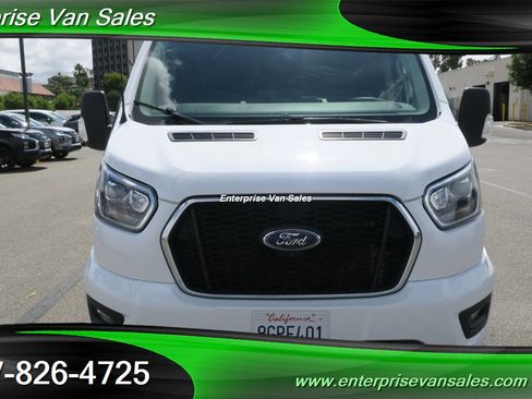 Used 2023 Ford Transit 350 XLT image 11