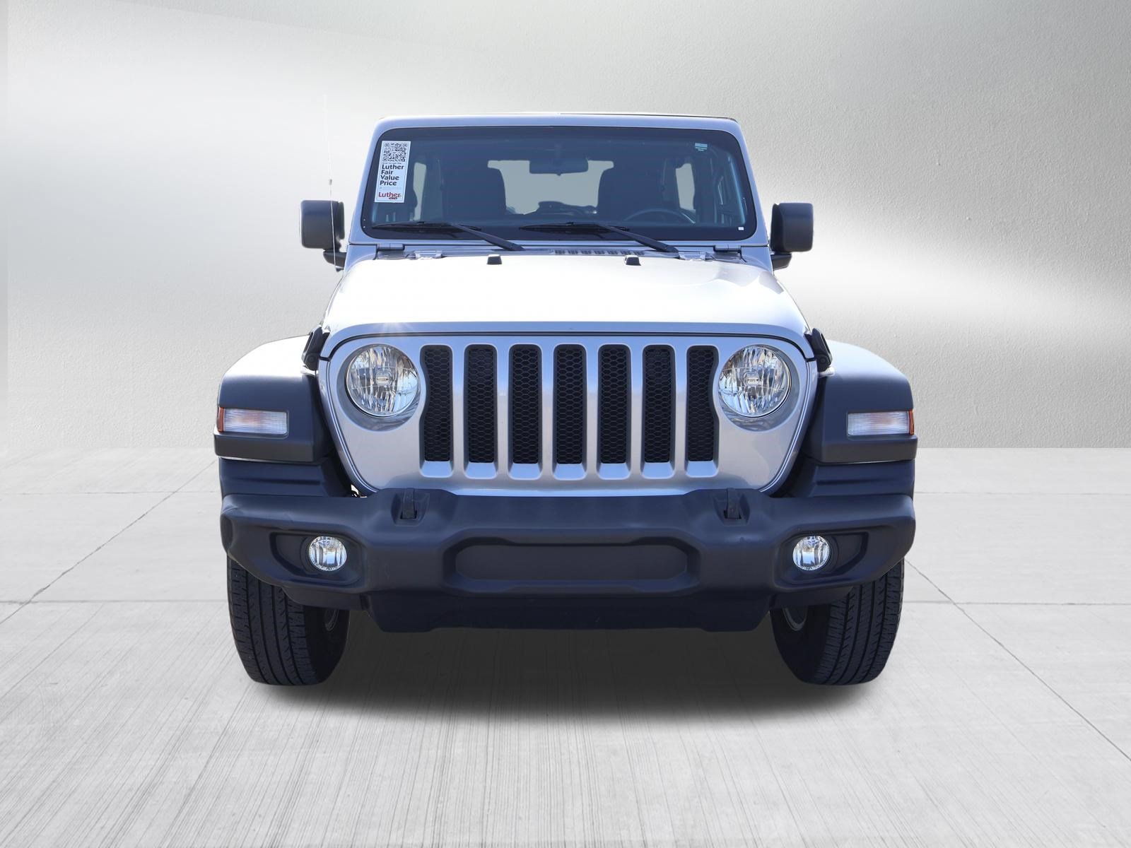 Used 2021 Jeep Wrangler Unlimited Sport AWD/4WD image 2