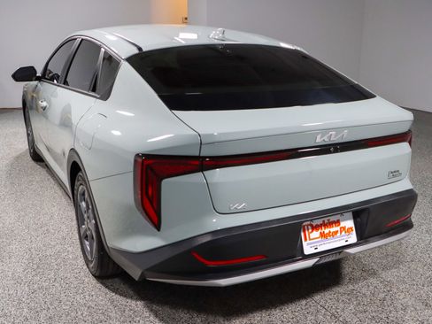 Used 2025 Kia K4 FWD image 9