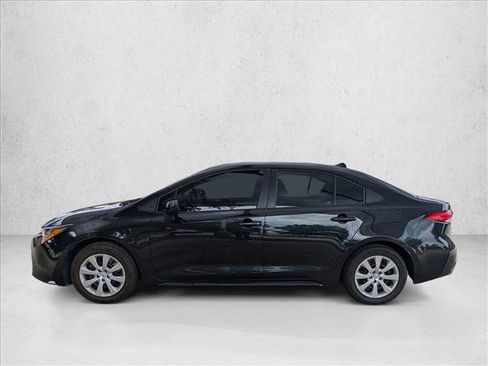 Used 2022 Toyota Corolla LE FWD image 8