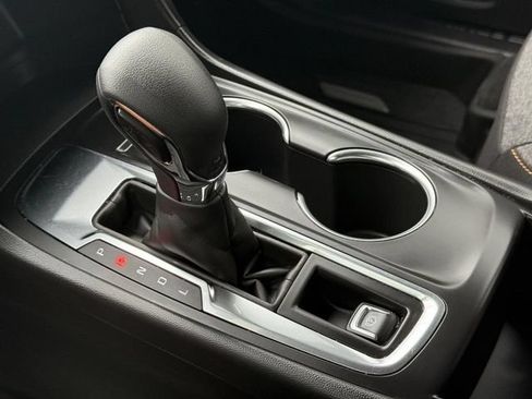Used 2024 Chevrolet Equinox LT w/ LPO, Floor Liner Package FWD image 19