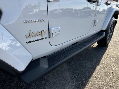 Used 2024 Jeep Wrangler Sahara w/ Safety Group image 12