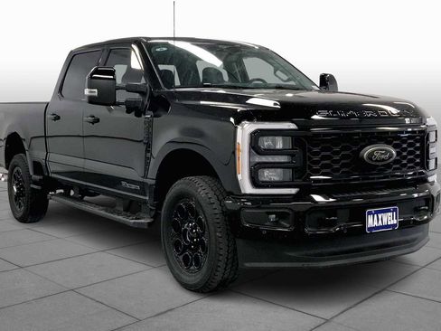 New 2025 Ford F250 Lariat w/ Lariat Ultimate Package image 2