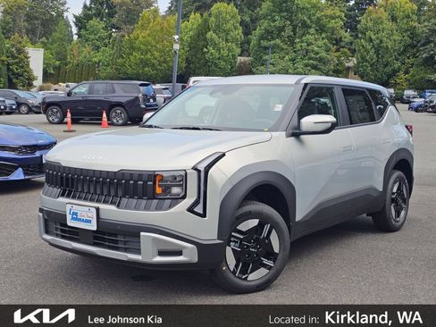 New 2027 Kia Seltos LX AWD/4WD image 1