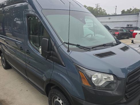 Used 2019 Ford Transit 250 148 High Roof Extended image 1