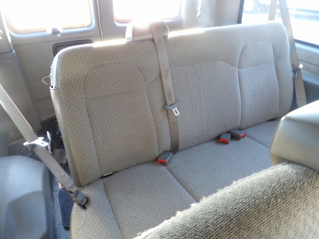 Used 2025 Chevrolet Express 3500 LT w/ LT Preferred Equipment Group RWD image 30