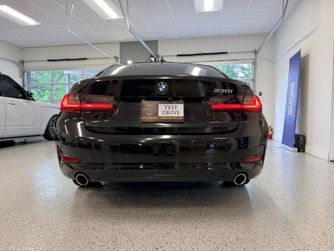 Used 2019 BMW 330i Sedan w/ Convenience Package RWD image 15