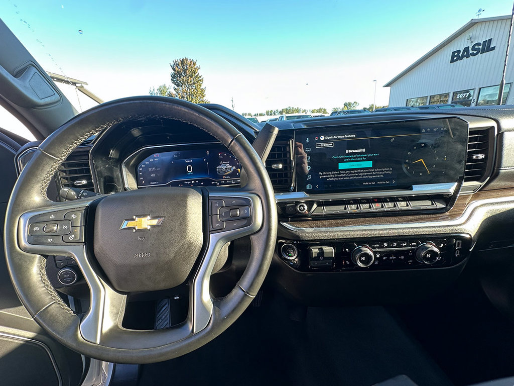 Used 2025 Chevrolet Silverado 2500 LT w/ Convenience Package AWD/4WD image 37