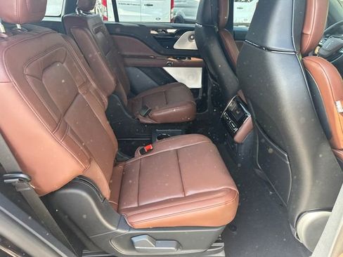 New 2026 Lincoln Aviator Reserve AWD/4WD image 16