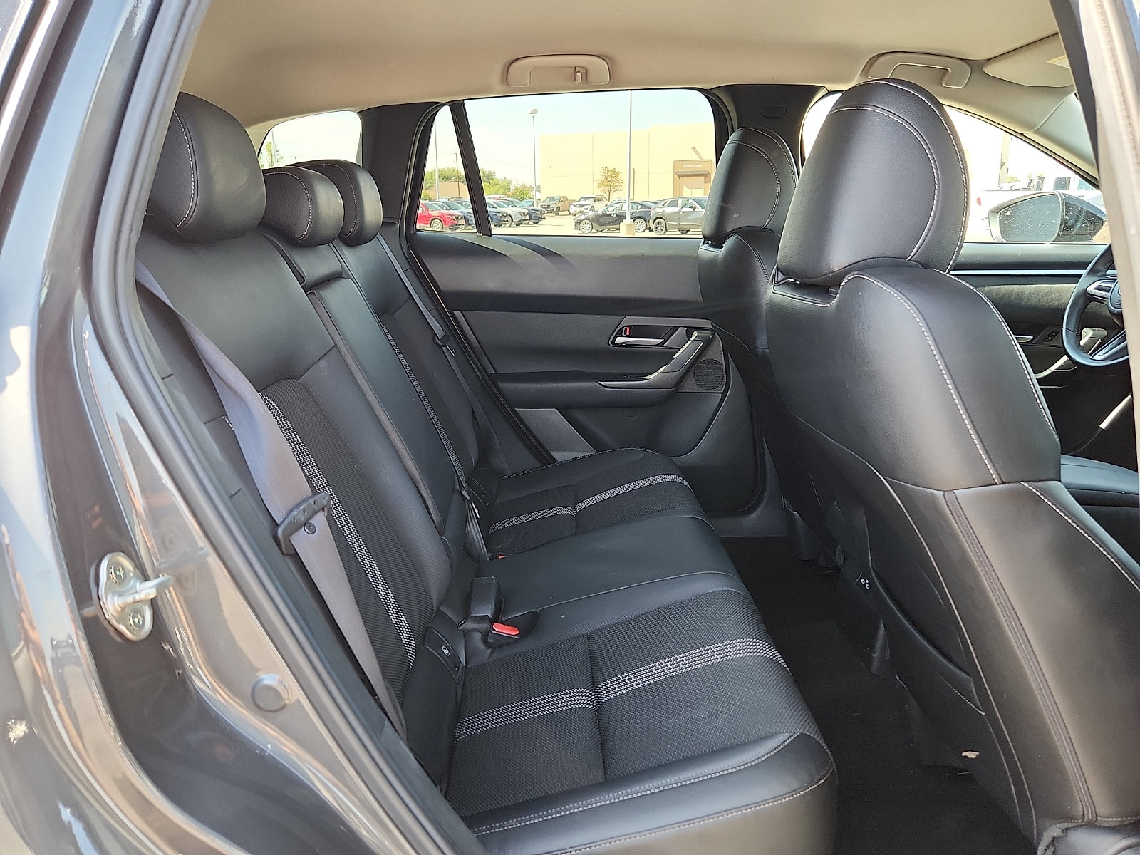 Used 2025 MAZDA CX-50 AWD 2.5 S w/ Preferred Package image 13