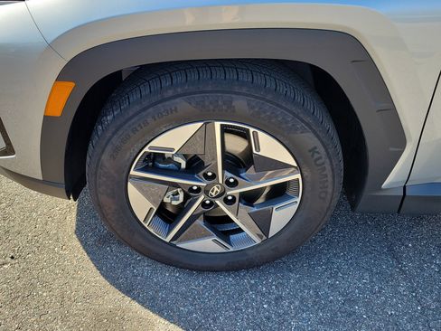 Used 2025 Hyundai Tucson SEL image 40