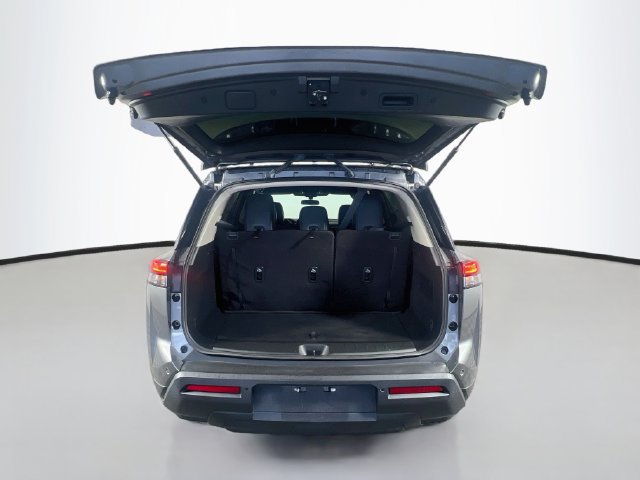 Used 2023 Nissan Pathfinder SV FWD image 29