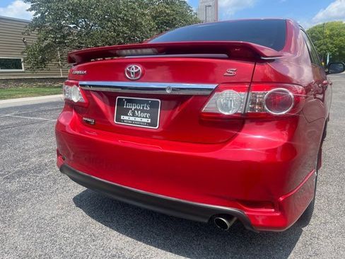 Used 2013 Toyota Corolla S FWD image 19