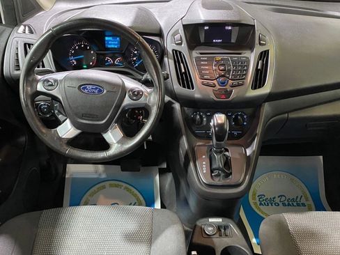 Used 2017 Ford Transit Connect XL FWD image 10