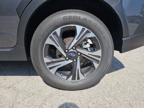 Certified 2026 Subaru Crosstrek 2.5i Premium AWD/4WD image 37