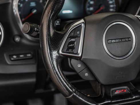 Used 2016 Chevrolet Camaro SS RWD image 15