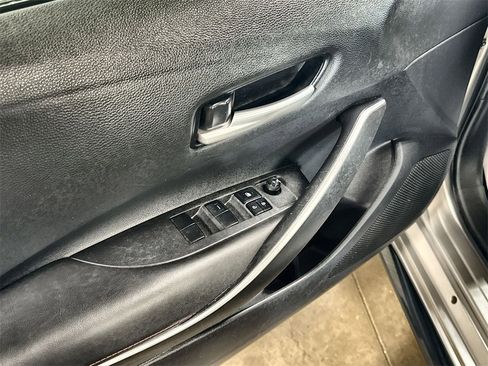 Used 2024 Toyota Corolla SE image 14