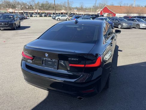 Used 2019 BMW 330i xDrive 330i xDrive AWD 4dr Sedan w/ Convenience Package image 8