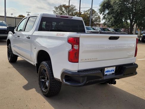 New 2026 Chevrolet Silverado 1500 Custom Trail Boss AWD/4WD image 3