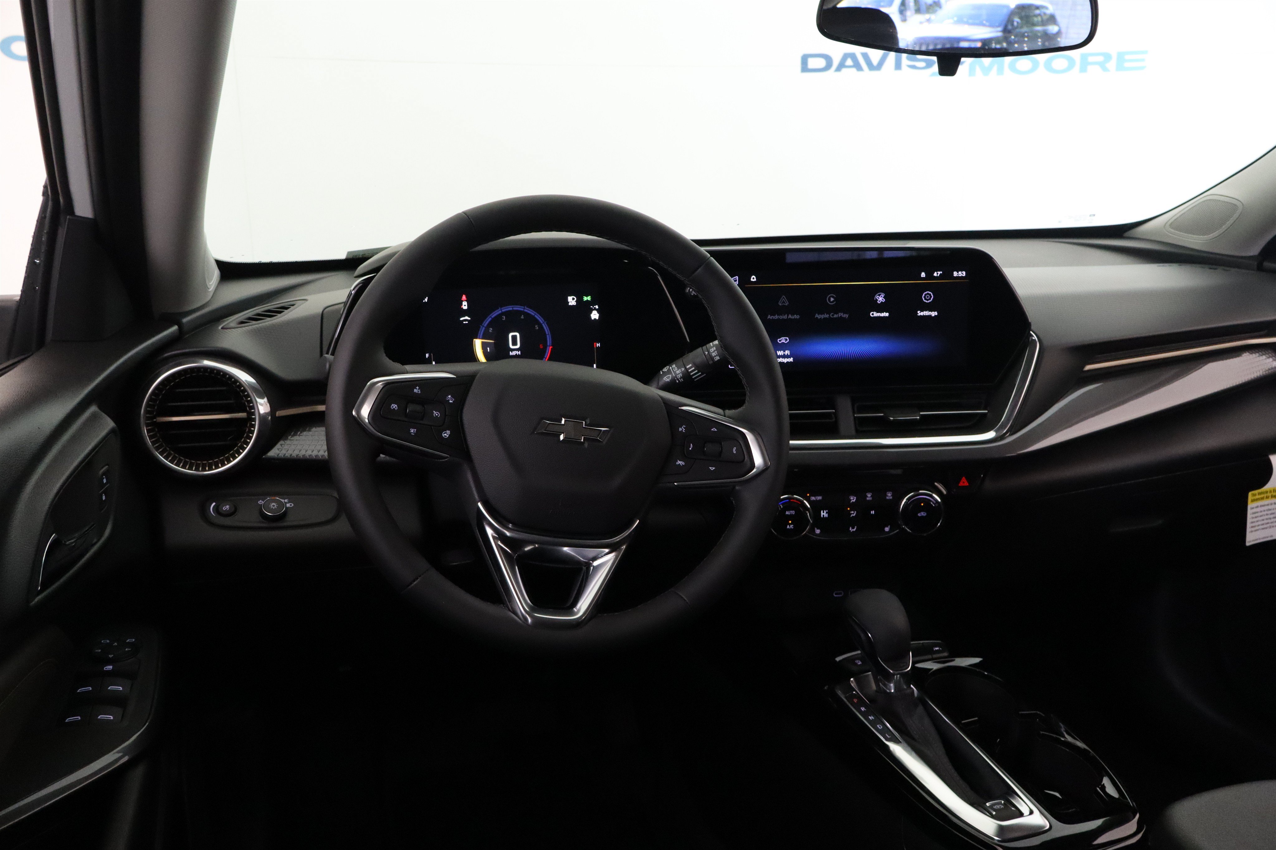 New 2026 Chevrolet Trax ACTIV w/ Driver Confidence Package FWD image 17