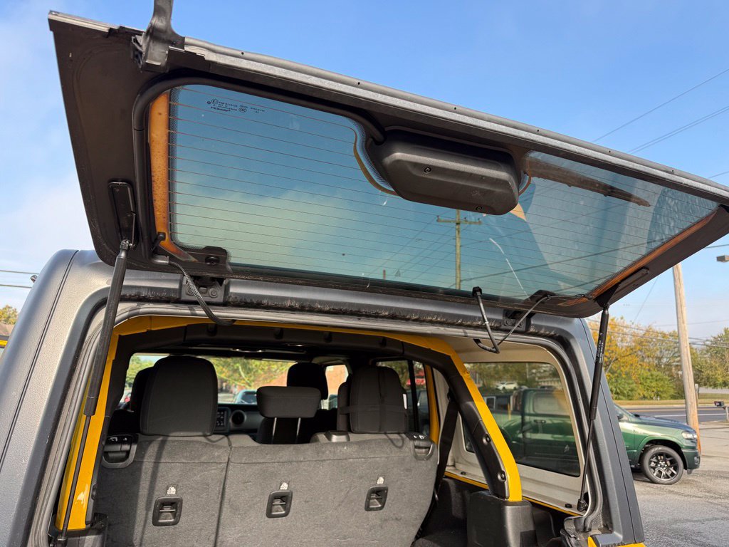 Used 2021 Jeep Wrangler Unlimited Sport AWD/4WD image 25