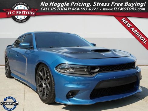 Used 2022 Dodge Charger R/T image 1
