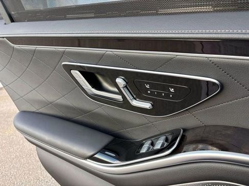 Used 2024 Mercedes-Benz S 580 4MATIC Sedan image 13