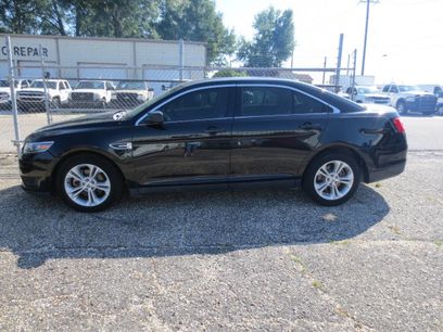 Used 2018 Ford Taurus SE