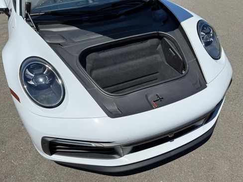 Certified 2022 Porsche 911 Carrera 4S w/ Sport Package AWD/4WD image 32