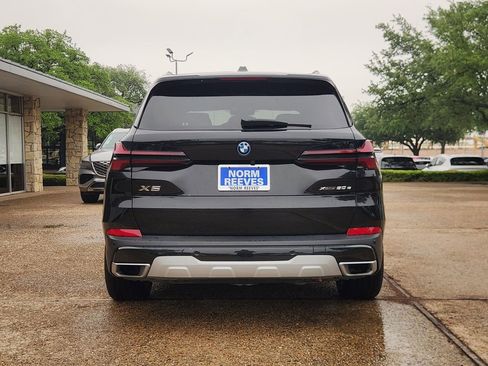 Used 2025 BMW X5 xDrive50e AWD/4WD image 6