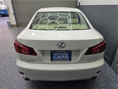 Used 2006 Lexus IS 350 RWD image 4