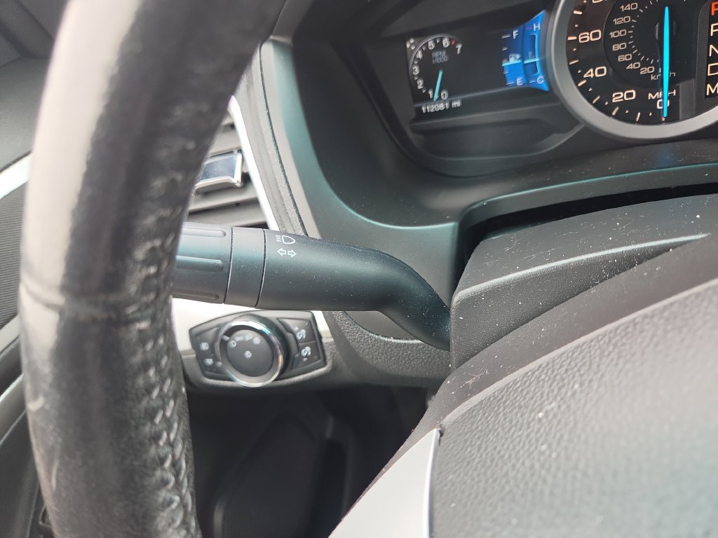 Used 2015 Ford Explorer XLT w/ Equipment Group 202A AWD/4WD image 32